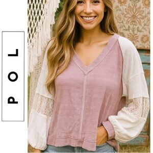 NWOT POL Mauve and Cream V-Neck Top